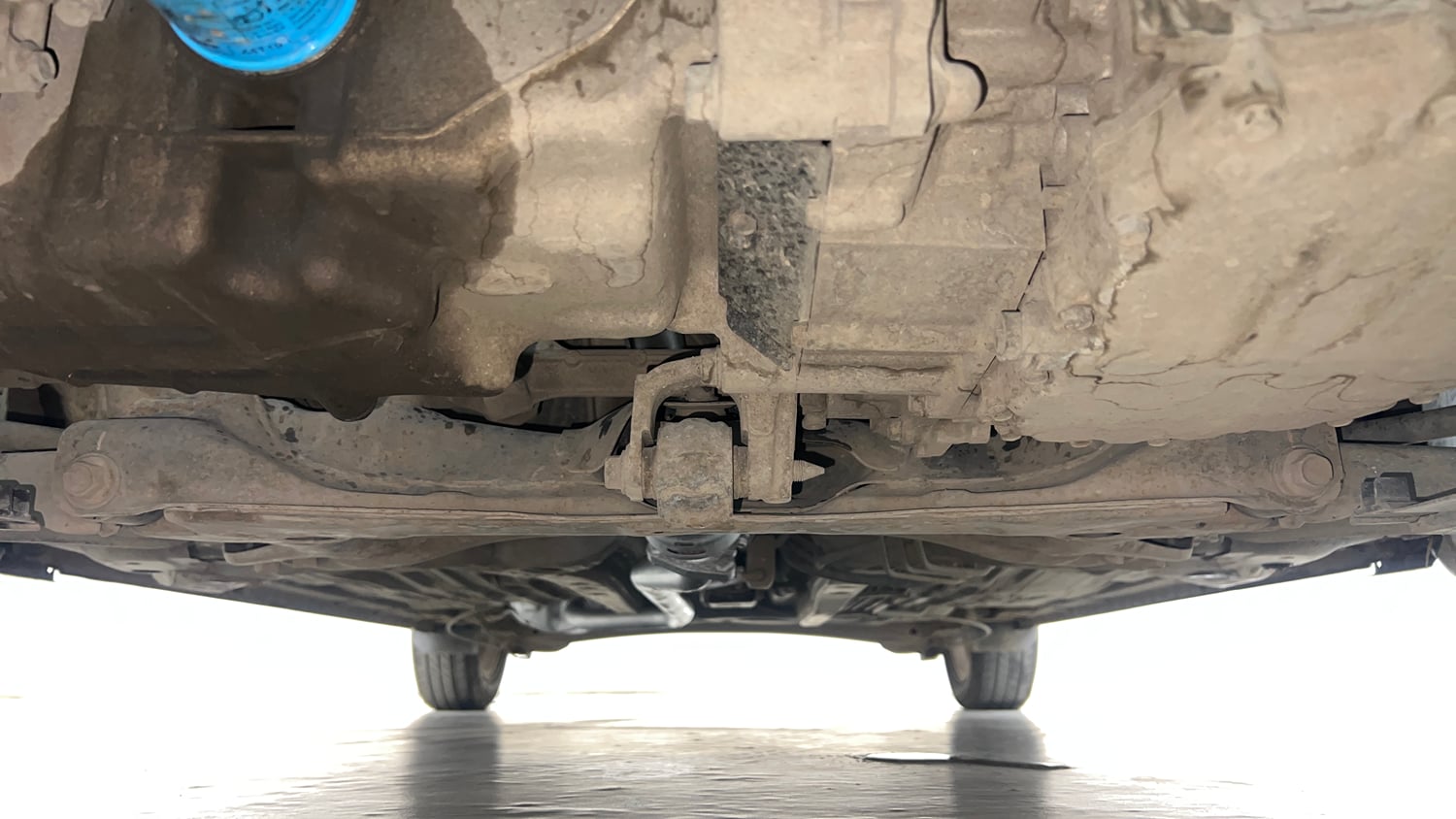 Used 2019 Honda Amaze 1.2 V CVT Petrol Petrol Automatic extra FRONT LEFT UNDERBODY VIEW