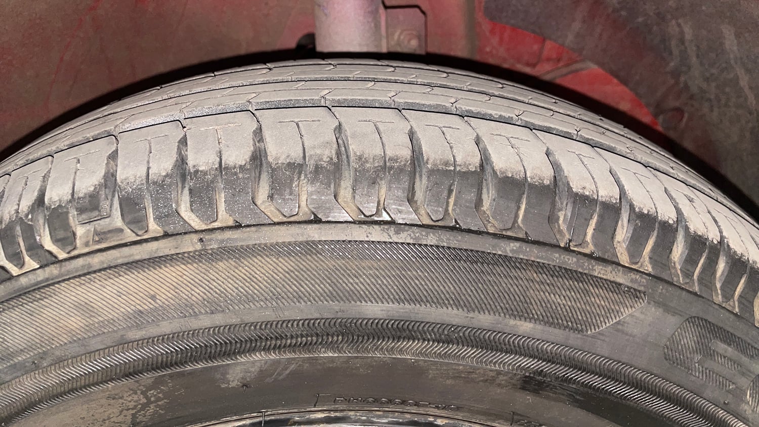 Used 2020 Maruti Suzuki Swift VXi Petrol Manual tyres RIGHT FRONT TYRE TREAD VIEW