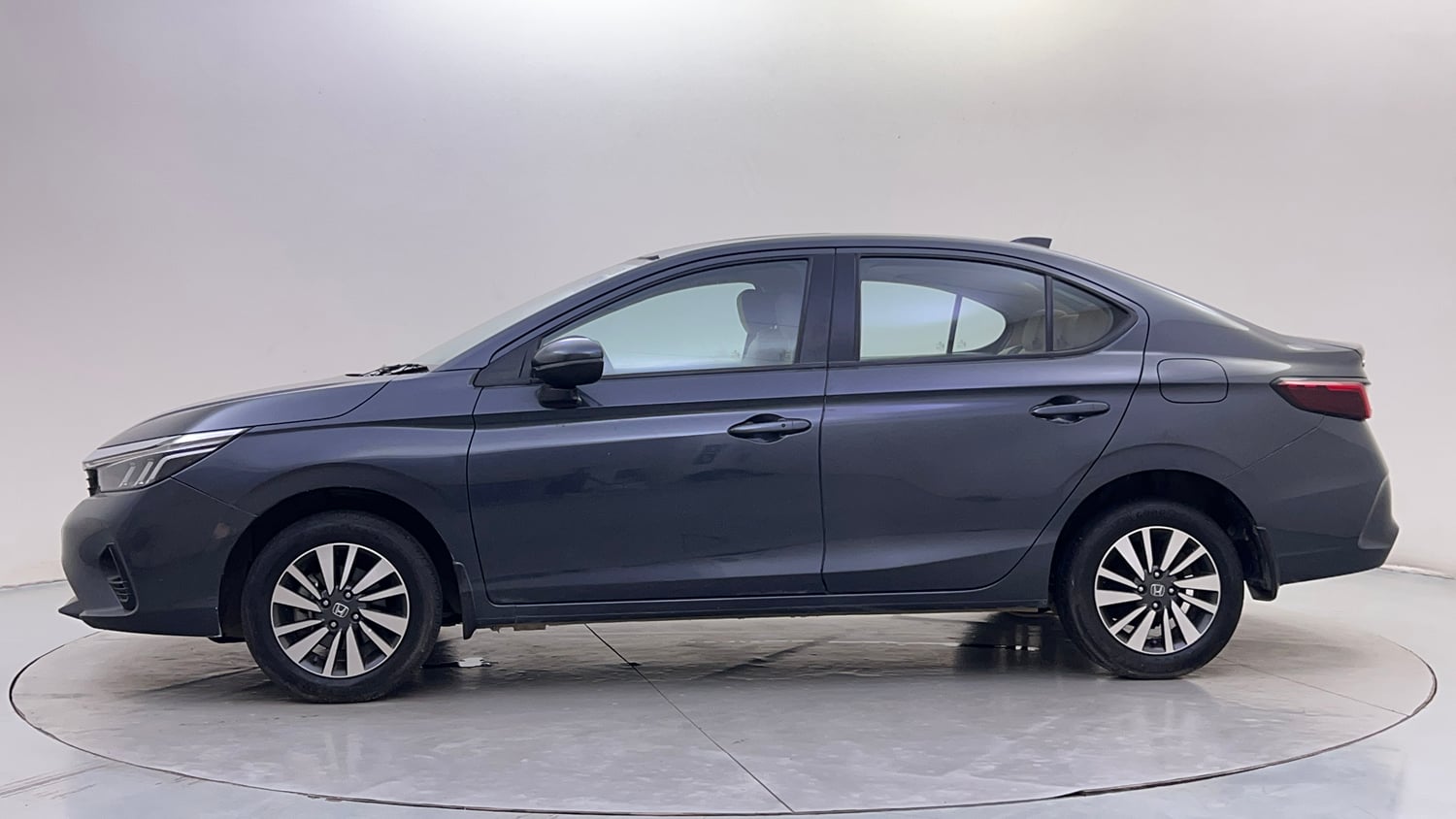 Used 2024 Honda City VX Petrol MT Petrol Manual exterior LEFT SIDE VIEW