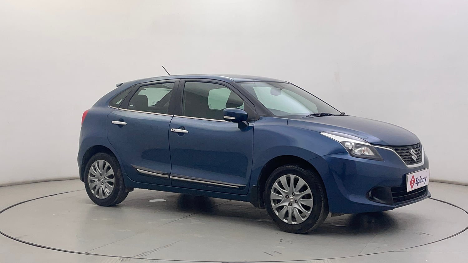 Used 2016 Maruti Suzuki Baleno Alpha 1.2 Petrol Manual exterior RIGHT FRONT CORNER VIEW