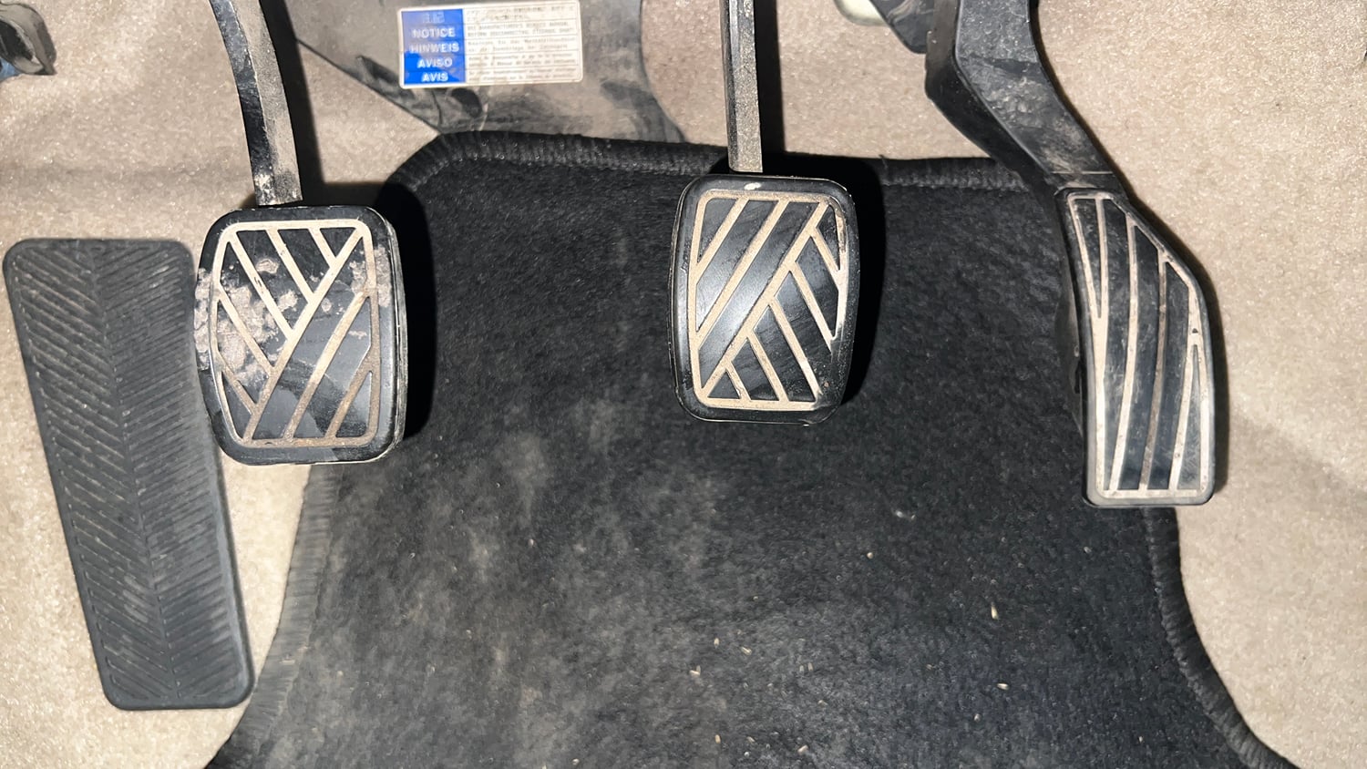 Used 2022 Maruti Suzuki Ciaz Delta 1.5 Petrol Manual interior PEDALS VIEW