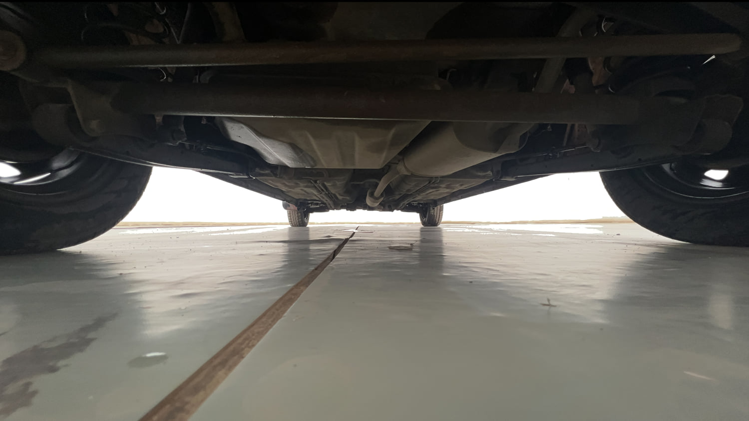 Used 2012 Maruti Suzuki Estilo LXi BS-IV Petrol Manual extra REAR UNDERBODY VIEW (TAKEN FROM REAR)