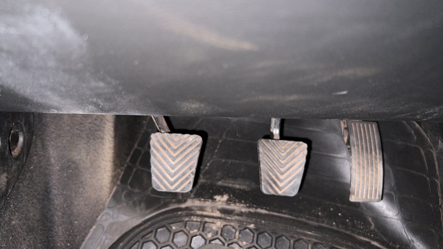 Used 2020 Hyundai Venue SX 1.0 Turbo Petrol Manual interior PEDALS VIEW