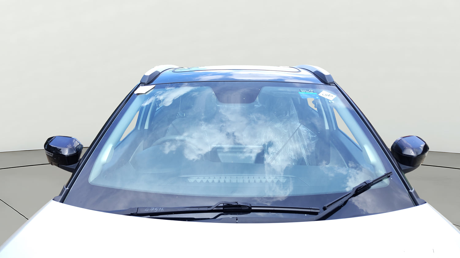 Used 2026 Tata Nexon Creative Plus (PS) 1.2 iCNG 6MT Dual Tone Cng Manual exterior FRONT WINDSHIELD VIEW