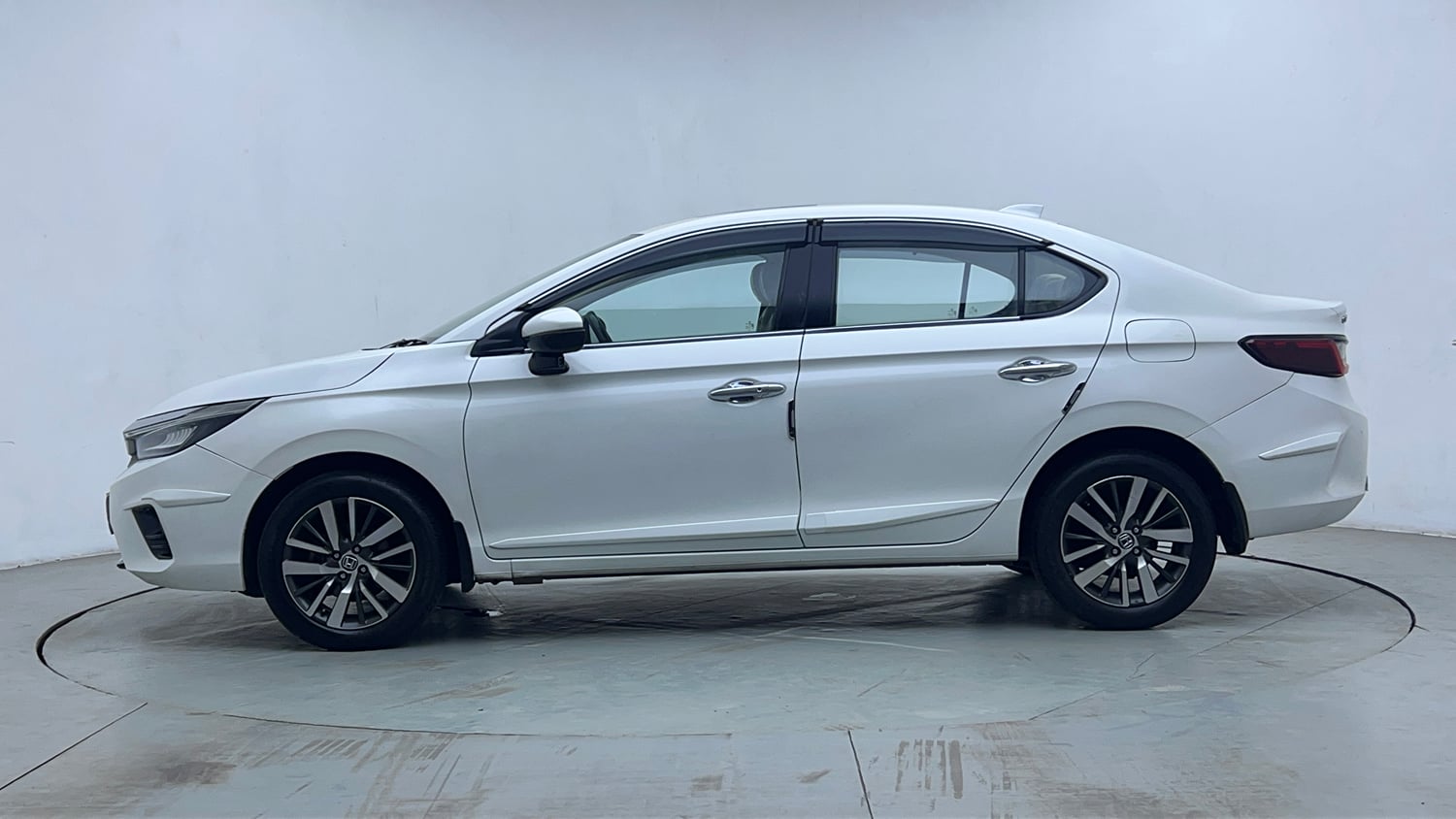Used 2021 Honda City ZX Petrol Petrol Manual exterior LEFT SIDE VIEW