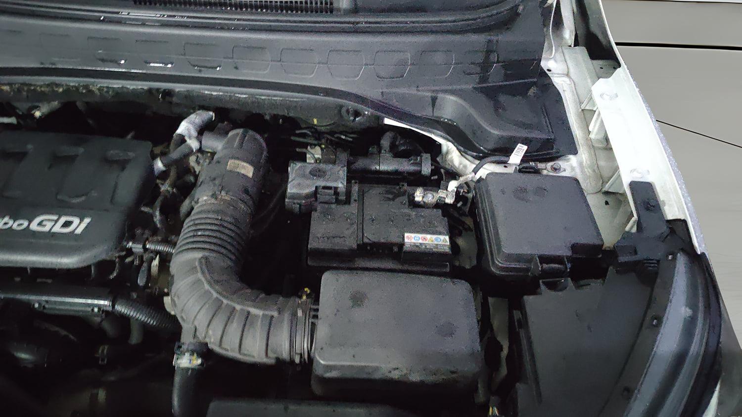 Used 2023 Kia Sonet HTX 1.0 iMT Petrol Manual engine ENGINE LEFT SIDE VIEW