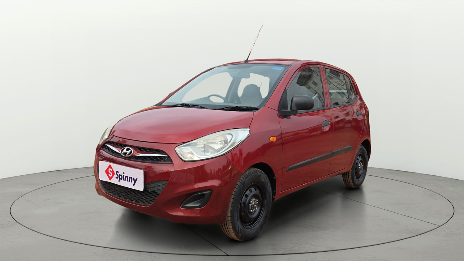 Used 2013 Hyundai i10 Era 1.1 iRDE2 Petrol Manual exterior LEFT FRONT CORNER VIEW