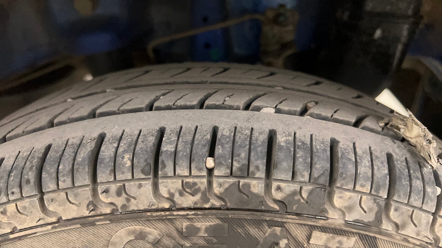Used 2017 Hyundai Eon Era + AirBag Petrol Manual tyres LEFT REAR TYRE TREAD VIEW