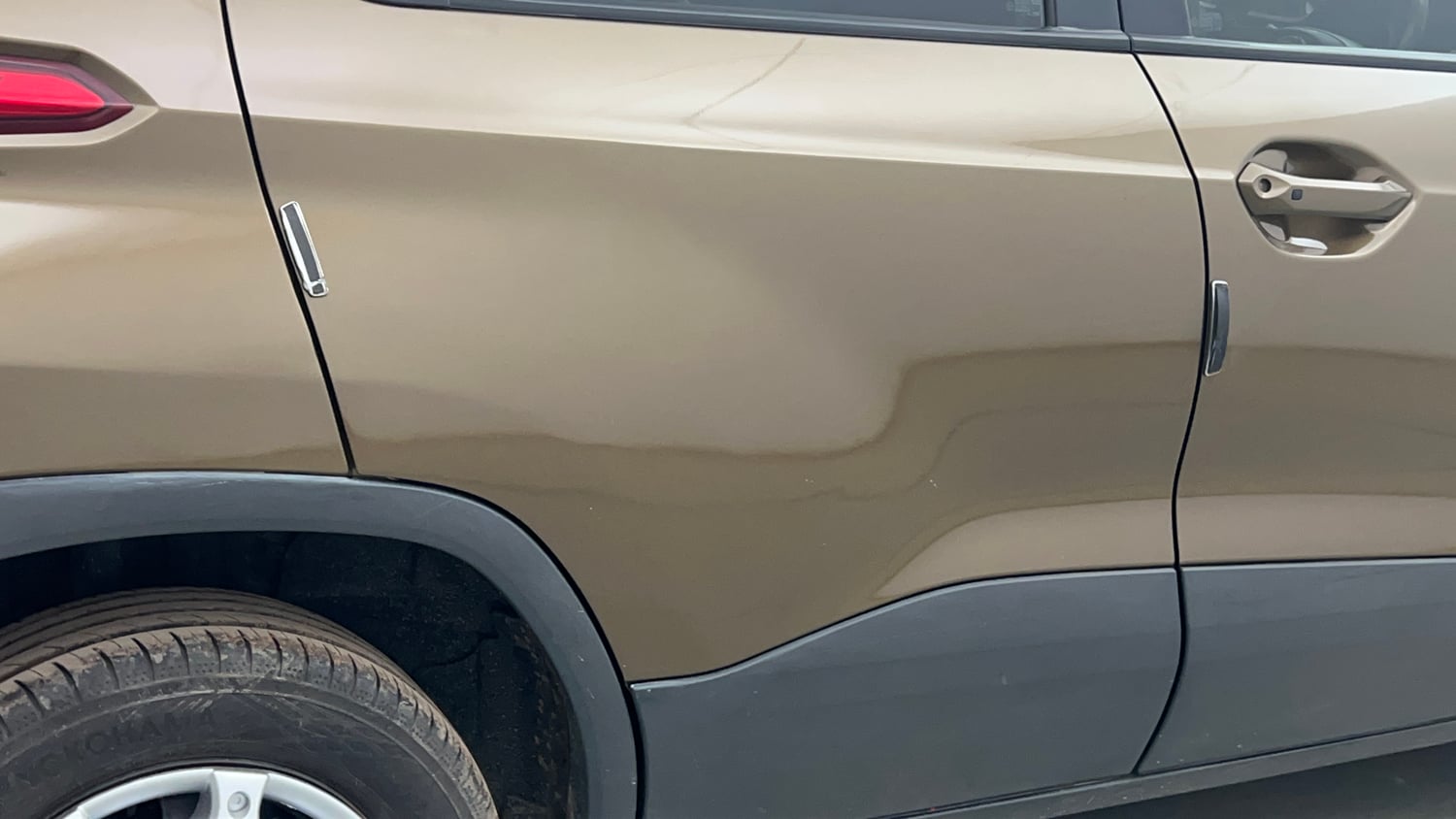 Used 2022 Tata Punch Accomplished AMT Petrol Automatic dents MINOR DENT