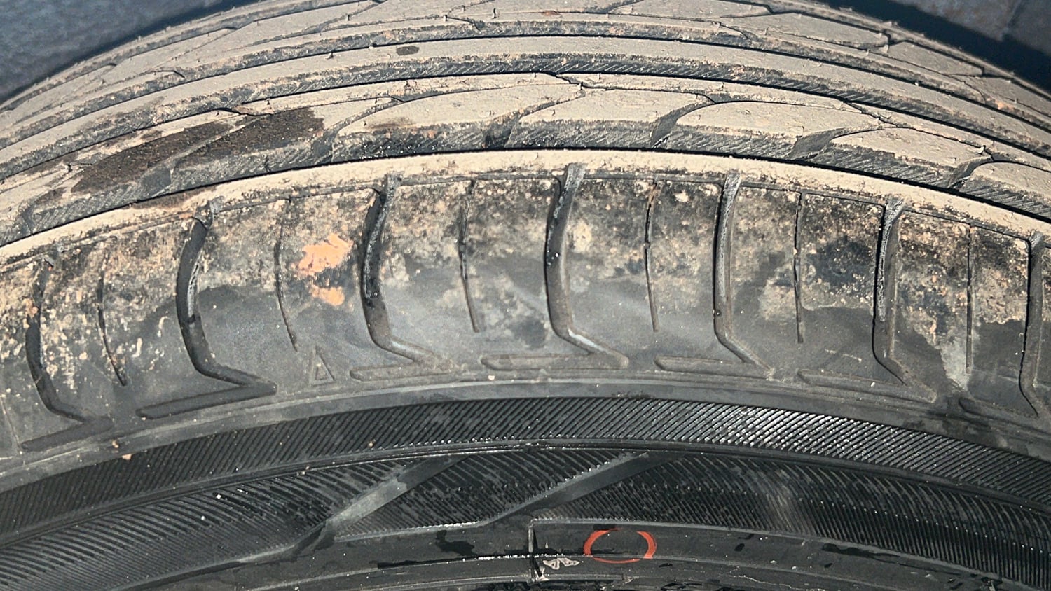Used 2020 Hyundai Xcent S Petrol Manual tyres LEFT REAR TYRE TREAD VIEW