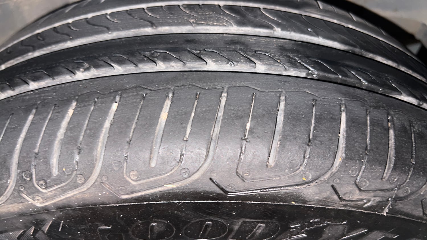 Used 2024 Honda City VX Petrol MT Petrol Manual tyres LEFT REAR TYRE TREAD VIEW