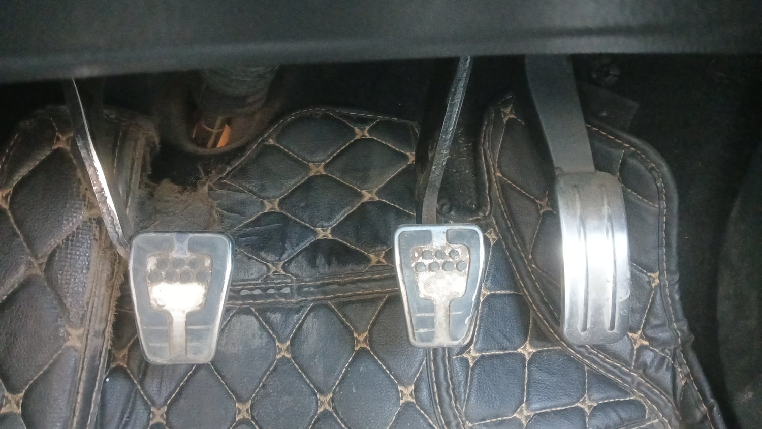 Used 2020 Ford EcoSport S MT 1.5 Ti-VCT Petrol Manual interior PEDALS VIEW