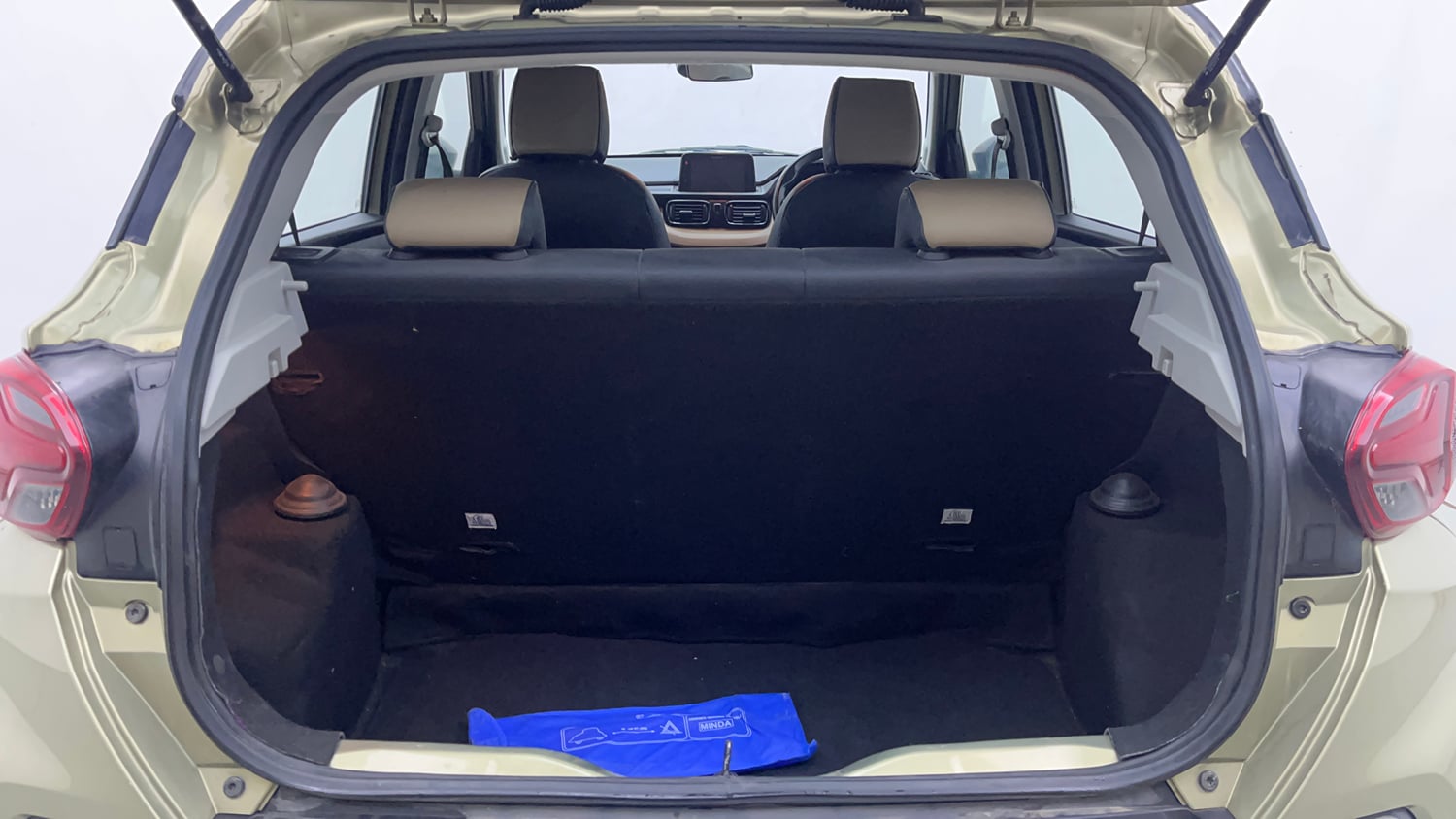 Used 2022 Tata Punch Kaziranga Creative MT Petrol Manual interior DICKY INSIDE VIEW