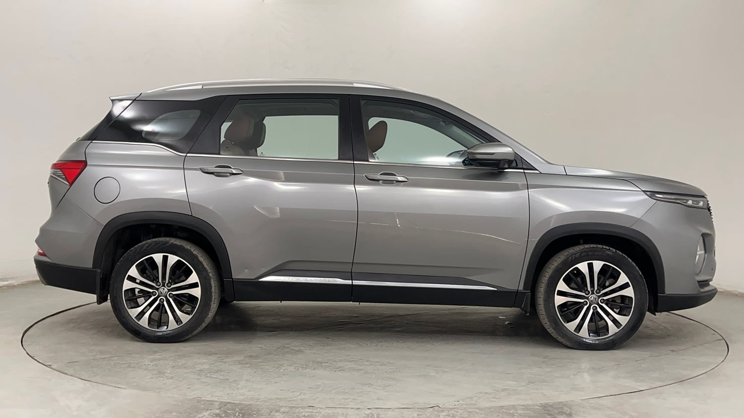 Used 2021 MG Motors Hector Plus Sharp 1.5 Petrol Turbo CVT 6-STR Petrol Automatic exterior RIGHT SIDE VIEW