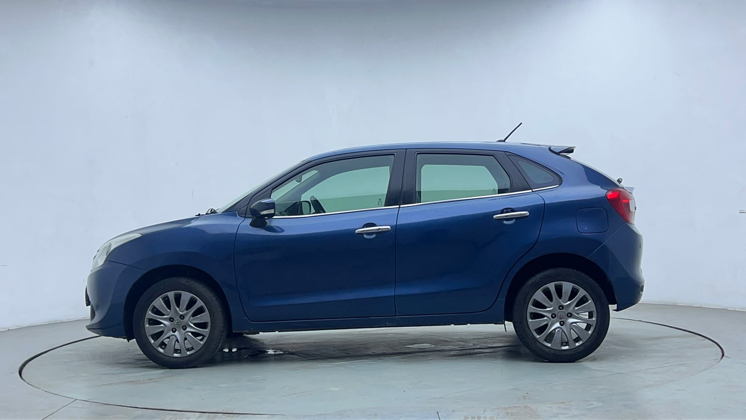 Used 2017 Maruti Suzuki Baleno Zeta 1.2 Petrol Manual exterior LEFT SIDE VIEW
