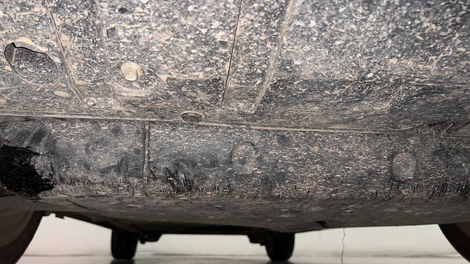 Used 2024 Honda City VX Petrol MT Petrol Manual extra FRONT LEFT UNDERBODY VIEW