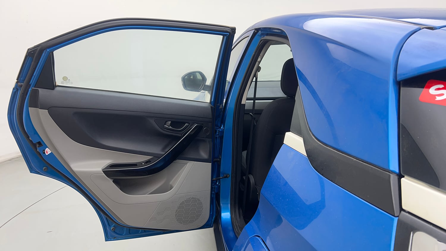 Used 2018 Tata Nexon XM Petrol Manual interior LEFT REAR DOOR OPEN VIEW