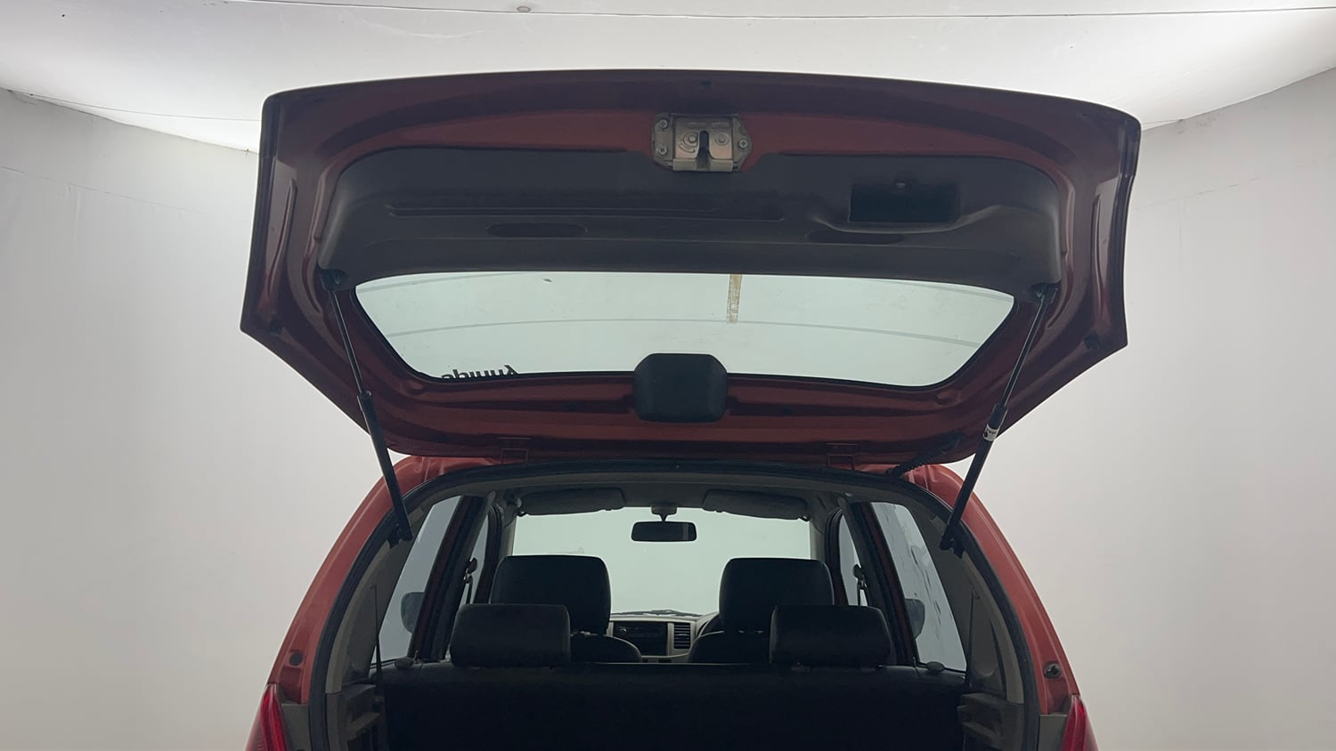 Used 2012 Maruti Suzuki Estilo LXi BS-IV Petrol Manual interior DICKY DOOR OPEN VIEW