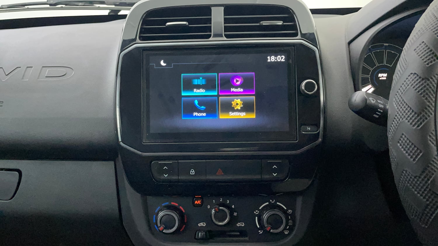 Used 2023 Renault Kwid RXT 1.0 Petrol Manual interior MUSIC SYSTEM & AC CONTROL VIEW