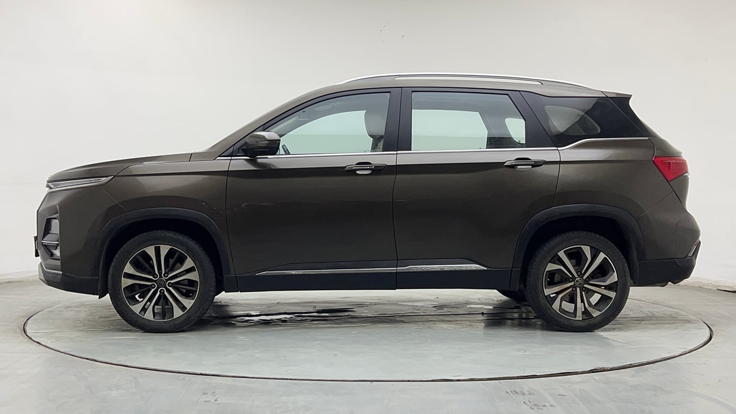 Used 2023 MG Motors Hector Sharp Pro 1.5 Turbo Petrol MT Petrol Manual exterior LEFT SIDE VIEW