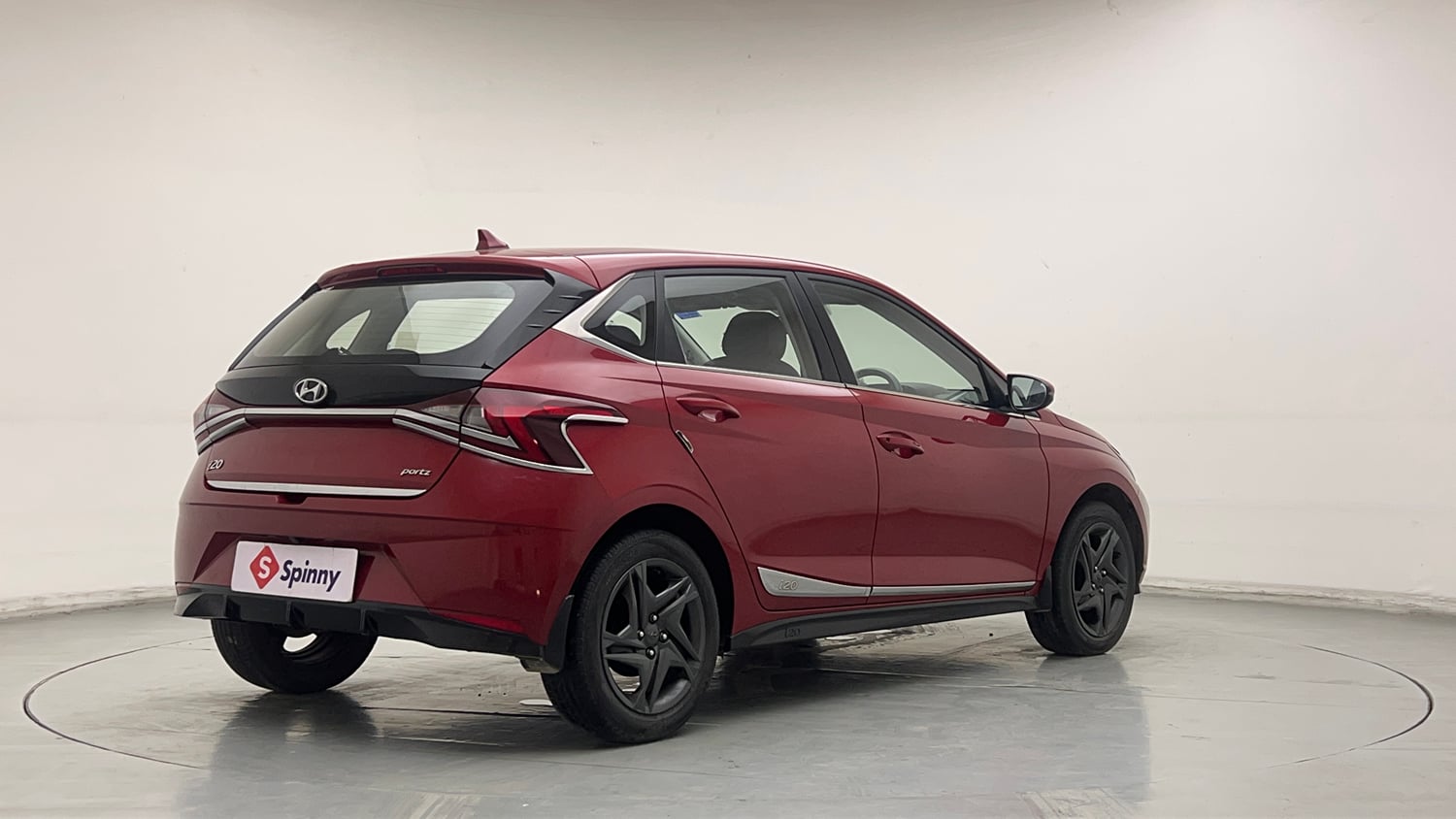 Used 2021 Hyundai i20 Sportz 1.2 MT Petrol Manual exterior RIGHT REAR CORNER VIEW