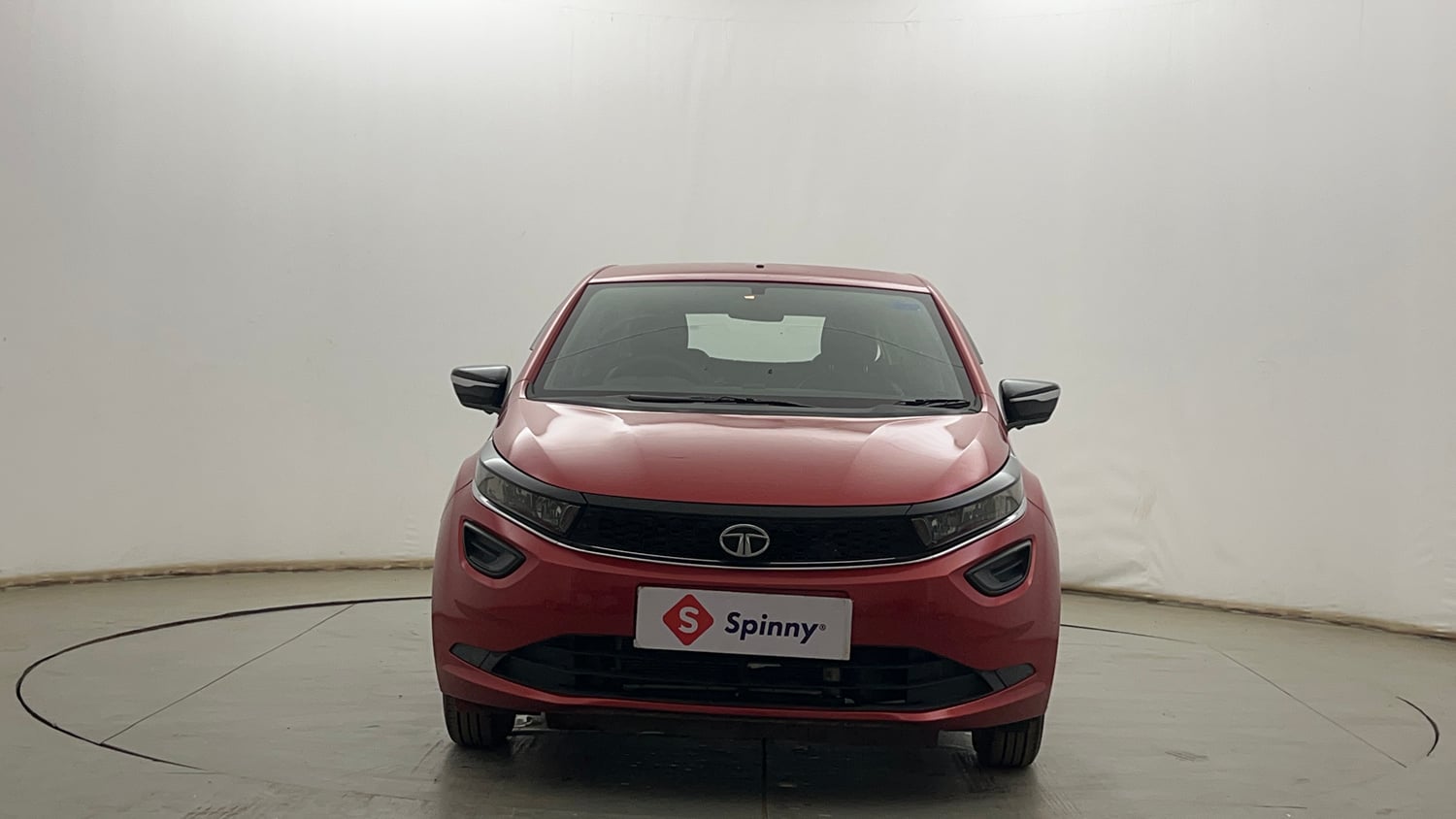 Used 2020 Tata Altroz XE Petrol Petrol Manual exterior FRONT VIEW