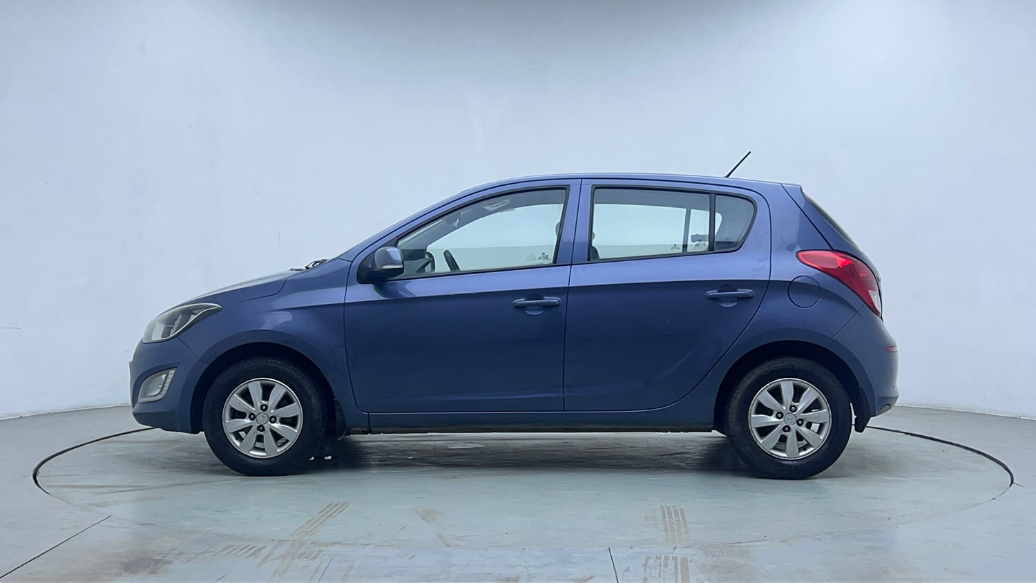 Used 2012 Hyundai i20 Sportz 1.2 Petrol Manual exterior LEFT SIDE VIEW