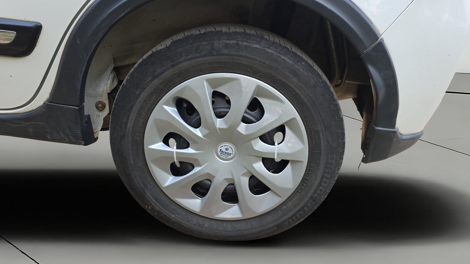 Used 2023 Maruti Suzuki Celerio ZXi Petrol Manual tyres LEFT REAR TYRE RIM VIEW