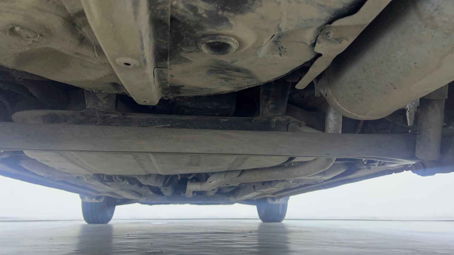 Used 2012 Hyundai i20 Sportz 1.2 Petrol Manual extra REAR UNDERBODY VIEW (TAKEN FROM REAR)