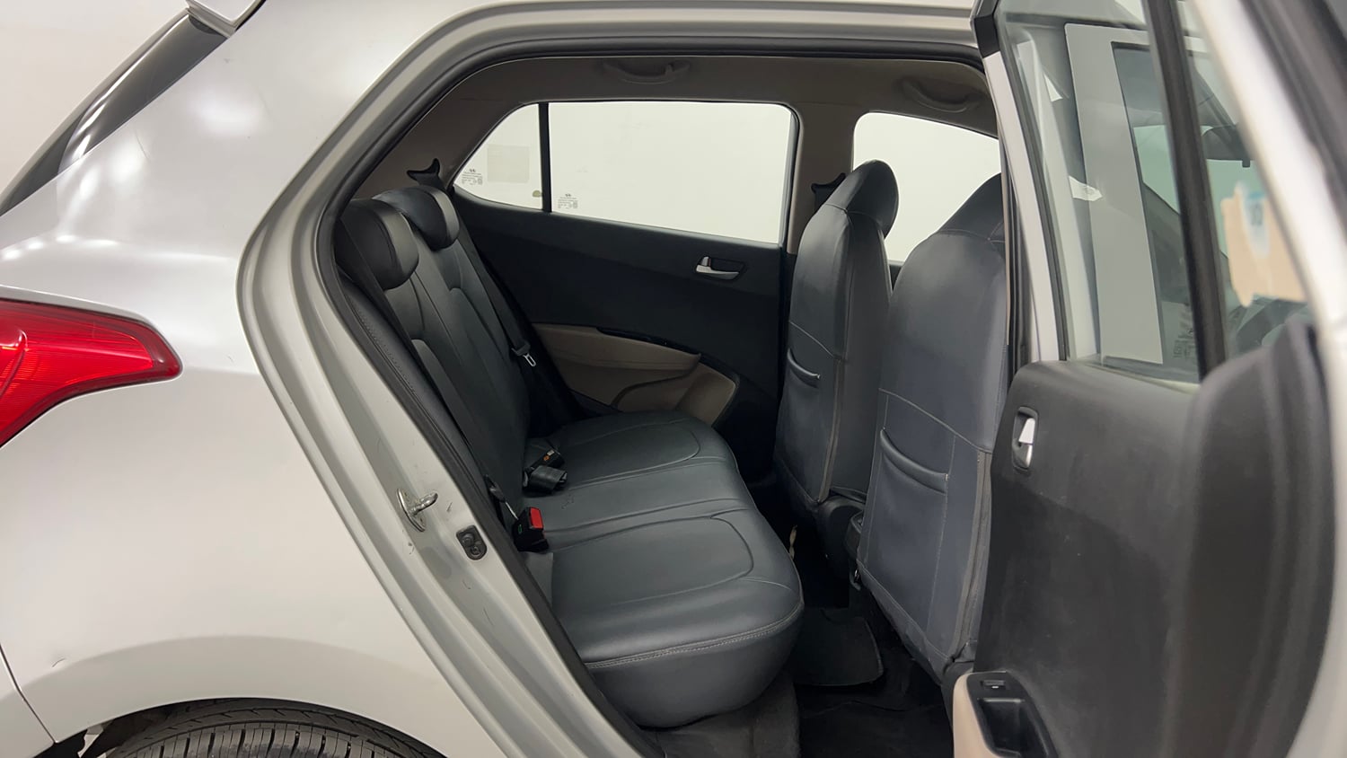 Used 2016 Hyundai Grand i10 Asta AT 1.2 Kappa VTVT Petrol Automatic interior RIGHT SIDE REAR DOOR CABIN VIEW