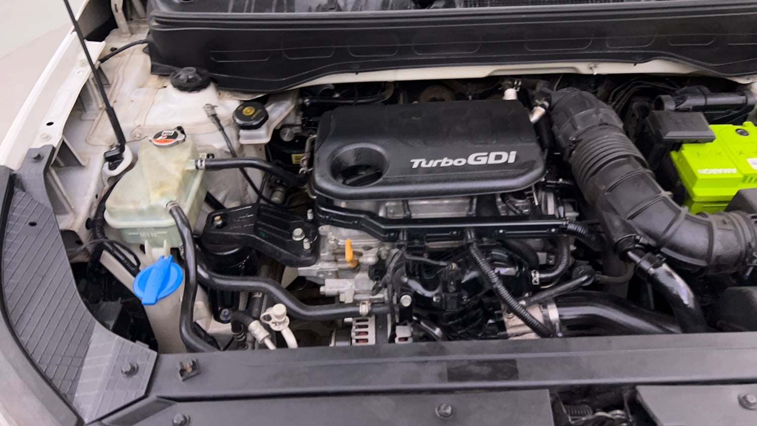 Used 2020 Hyundai Venue SX 1.0 Turbo Petrol Manual engine ENGINE RIGHT SIDE VIEW