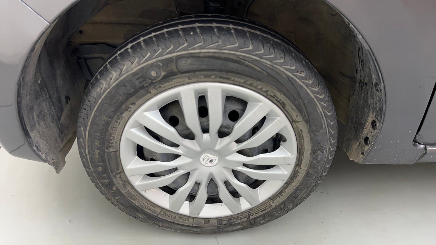 Used 2023 Maruti Suzuki Alto K10 VXi S-CNG Cng Manual tyres LEFT FRONT TYRE RIM VIEW