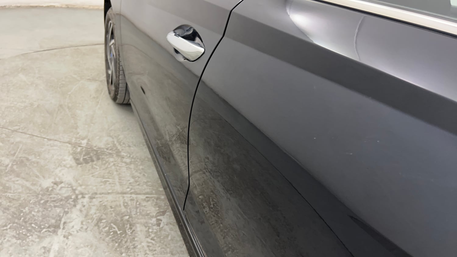 Used 2024 Hyundai New i20 Asta (O) 1.2 IVT Petrol Automatic dents MINOR SCRATCH