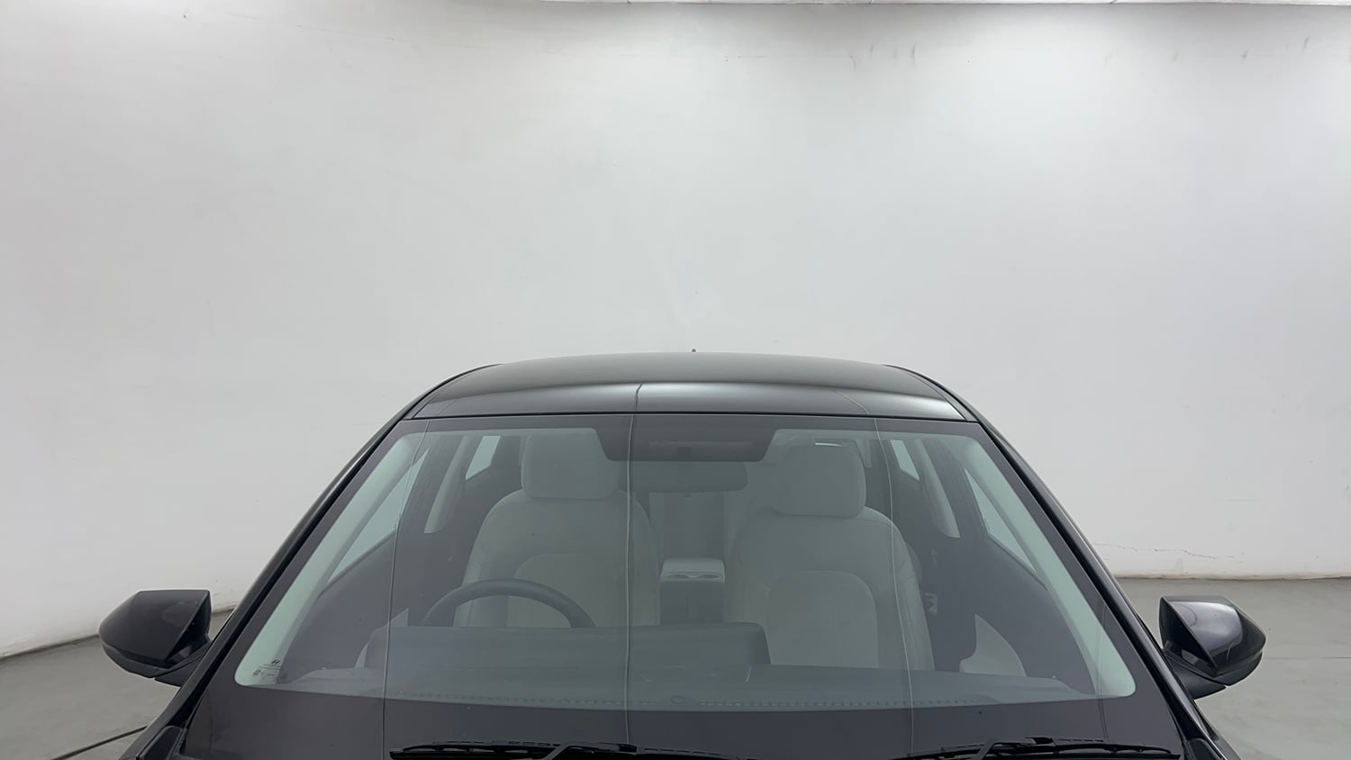 Used 2023 Hyundai Verna S 1.5 Petrol MT Petrol Manual exterior FRONT WINDSHIELD VIEW