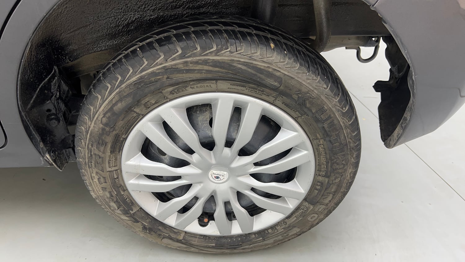 Used 2023 Maruti Suzuki Alto K10 VXi S-CNG Cng Manual tyres LEFT REAR TYRE RIM VIEW