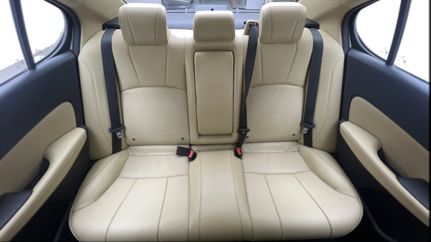 Used 2021 Honda City ZX Petrol Petrol Manual interior REAR SEAT CONDITION VIEW