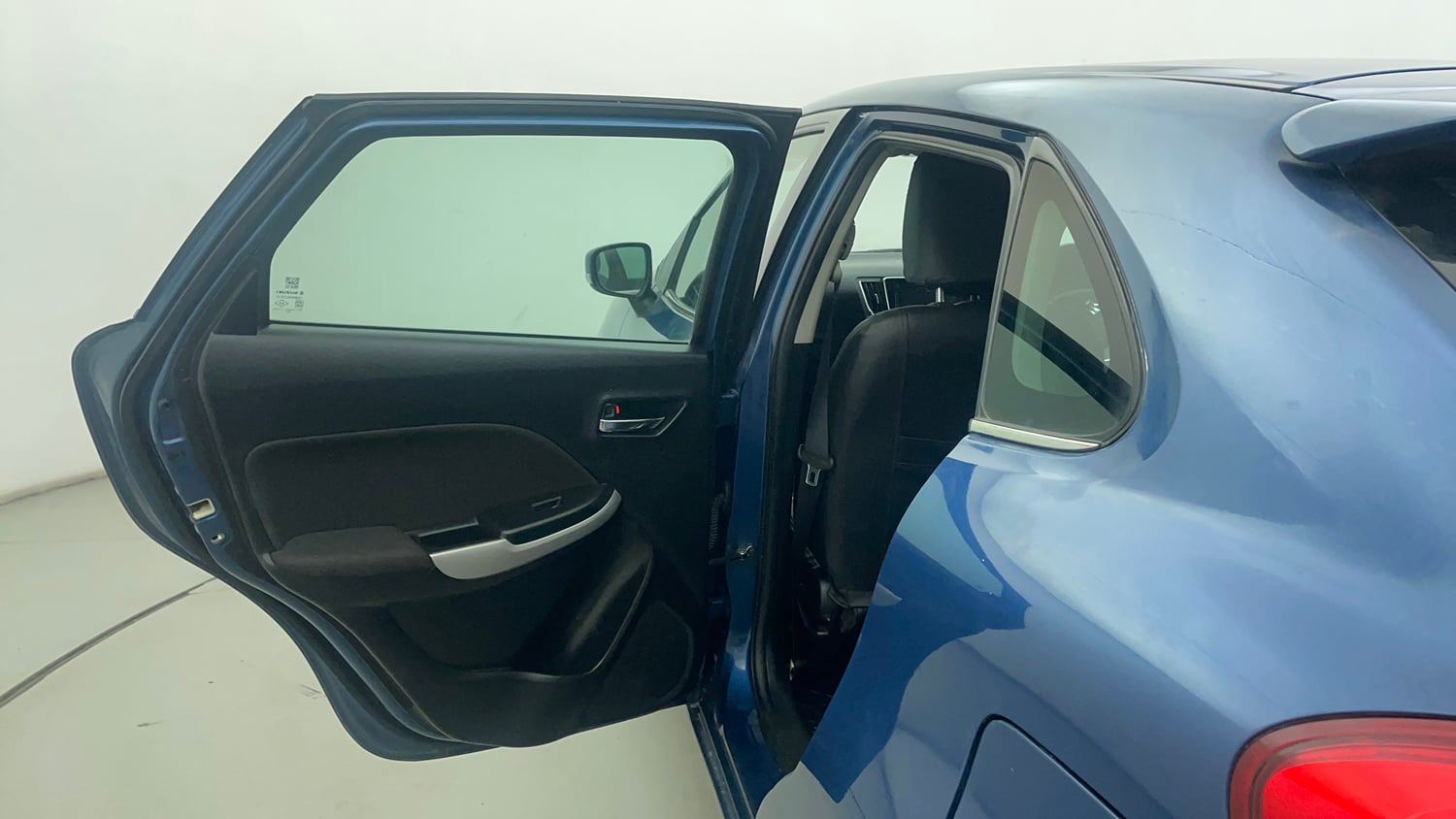 Used 2016 Maruti Suzuki Baleno Alpha 1.2 Petrol Manual interior LEFT REAR DOOR OPEN VIEW