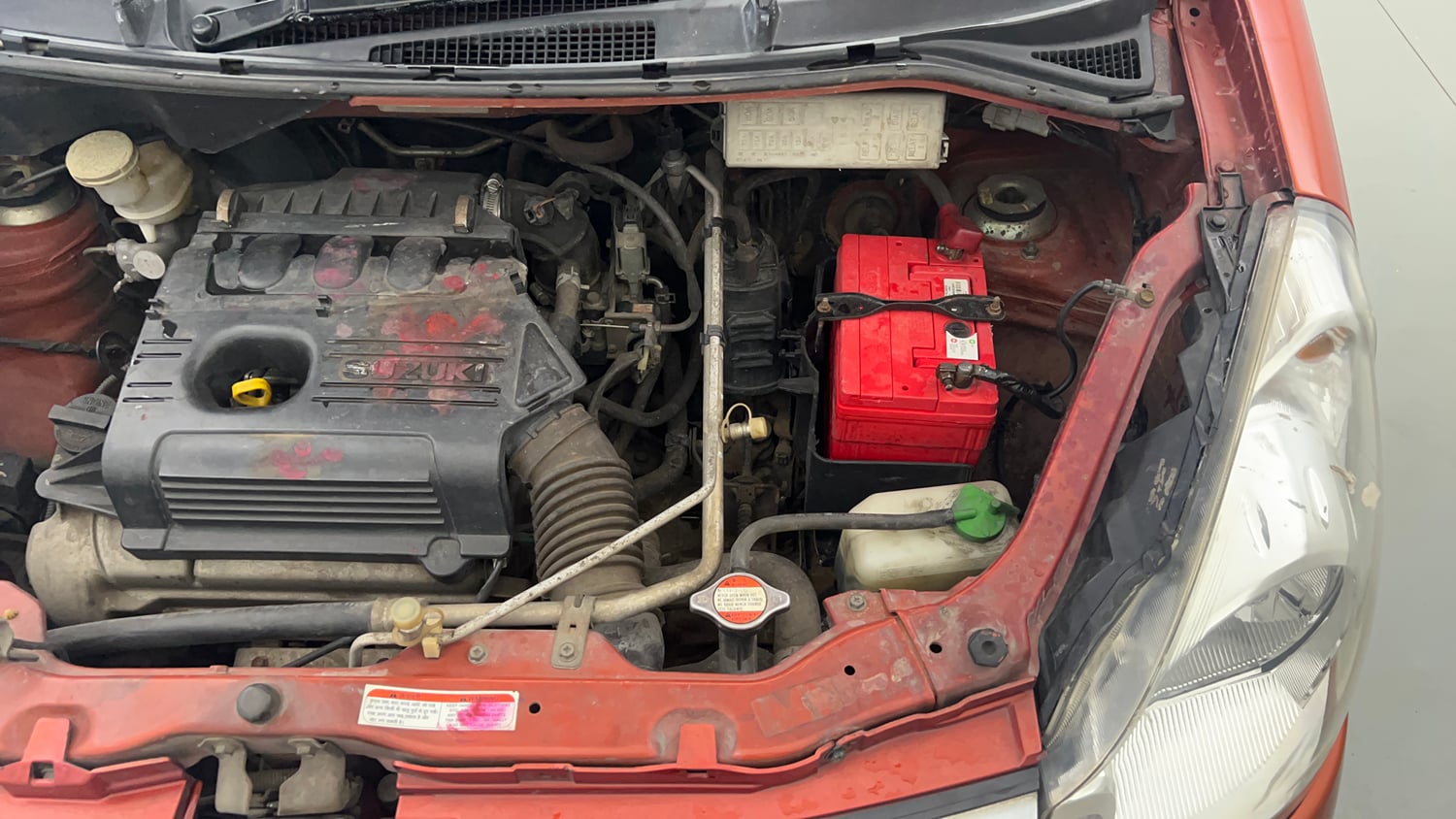 Used 2012 Maruti Suzuki Estilo LXi BS-IV Petrol Manual engine ENGINE LEFT SIDE VIEW