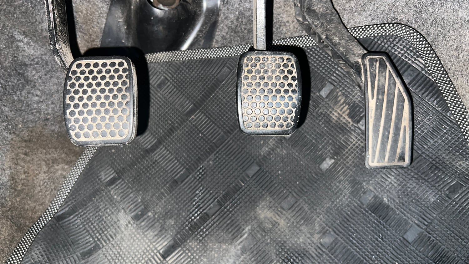 Used 2016 Maruti Suzuki Alto 800 VXi Petrol Manual interior PEDALS VIEW