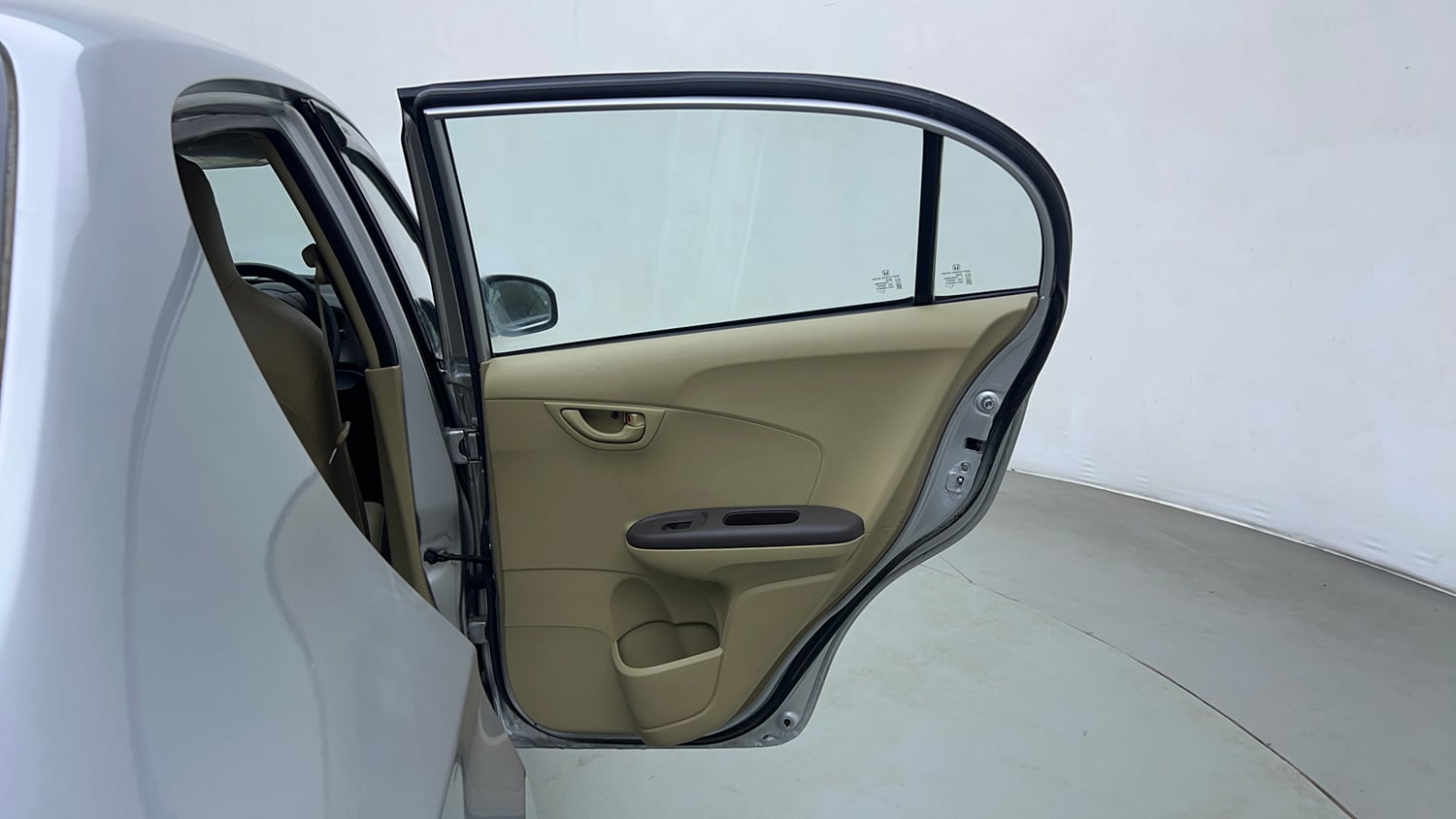 Used 2013 Honda Amaze 1.2 S i-VTEC Petrol Manual interior RIGHT REAR DOOR OPEN VIEW
