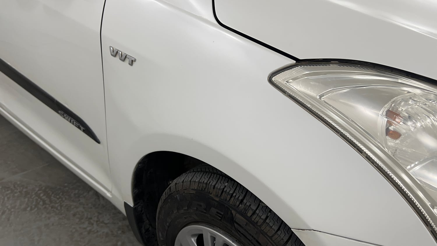 Used 2012 Maruti Suzuki Swift VXi Petrol Manual dents MINOR SCRATCH