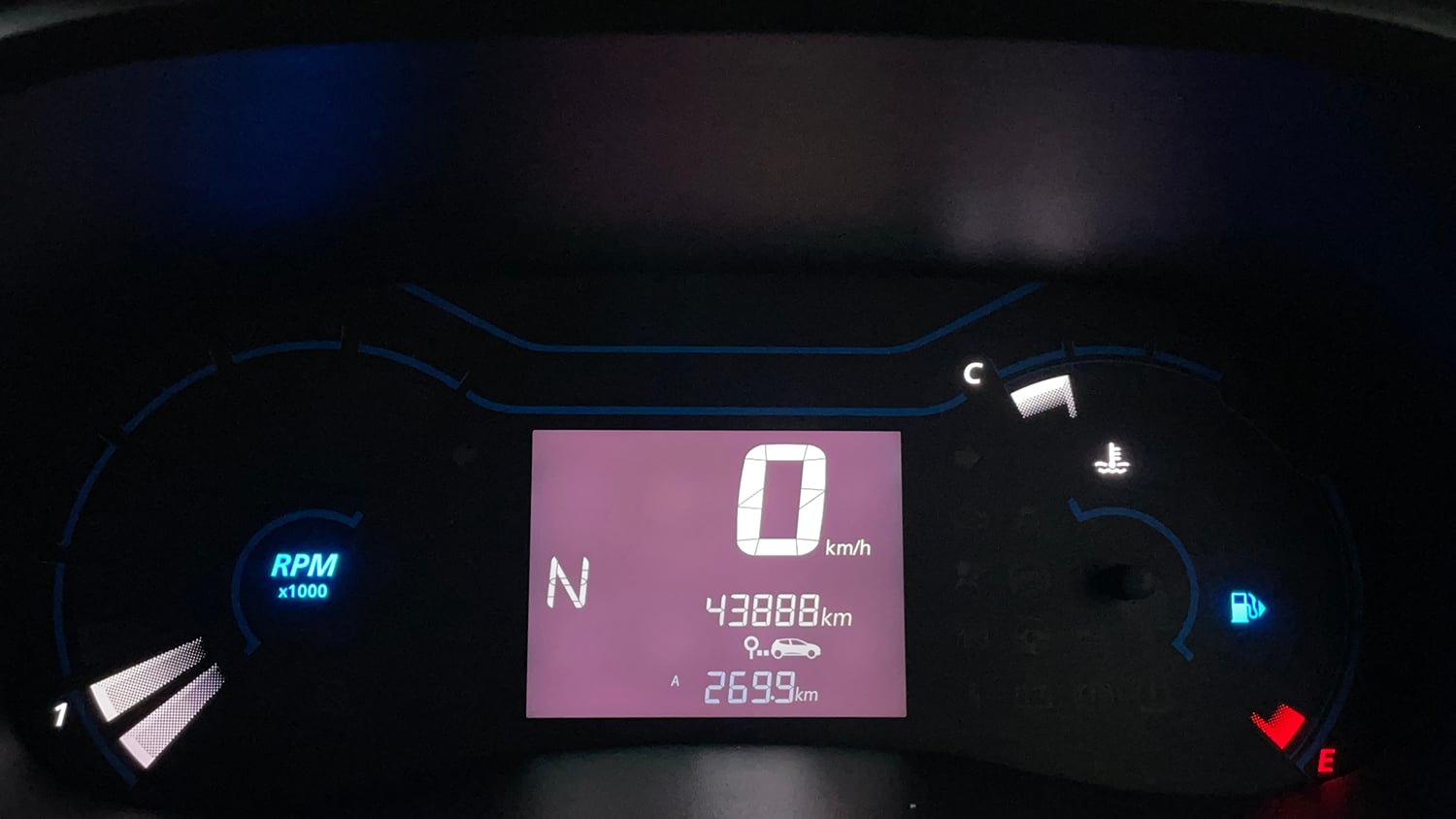 Used 2020 Renault Kwid CLIMBER 1.0 AMT Opt Petrol Automatic interior CLUSTERMETER VIEW