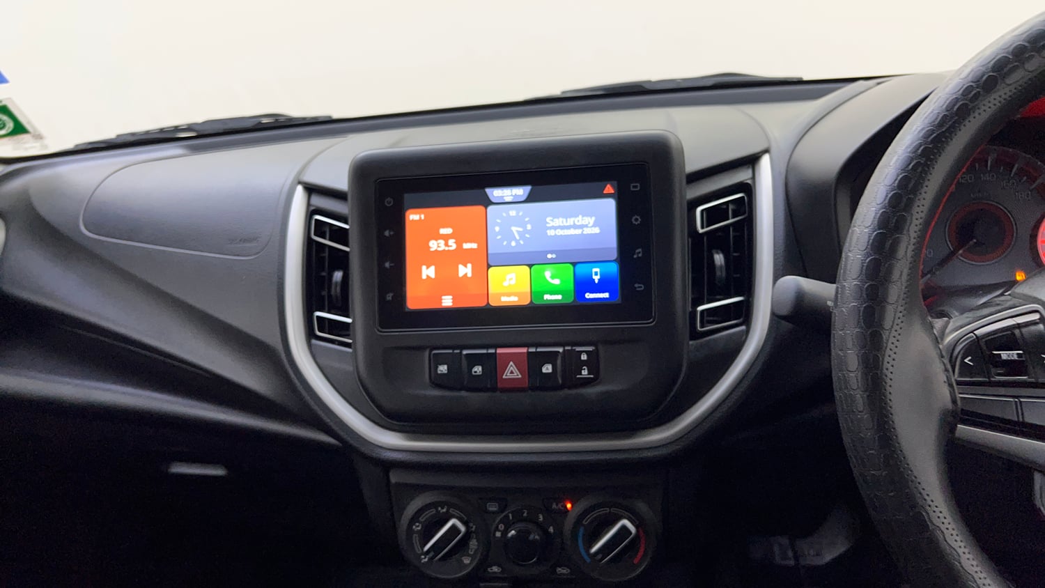 Used 2022 Maruti Suzuki Celerio ZXi Plus Petrol Manual top_features Integrated (in-dash) music system