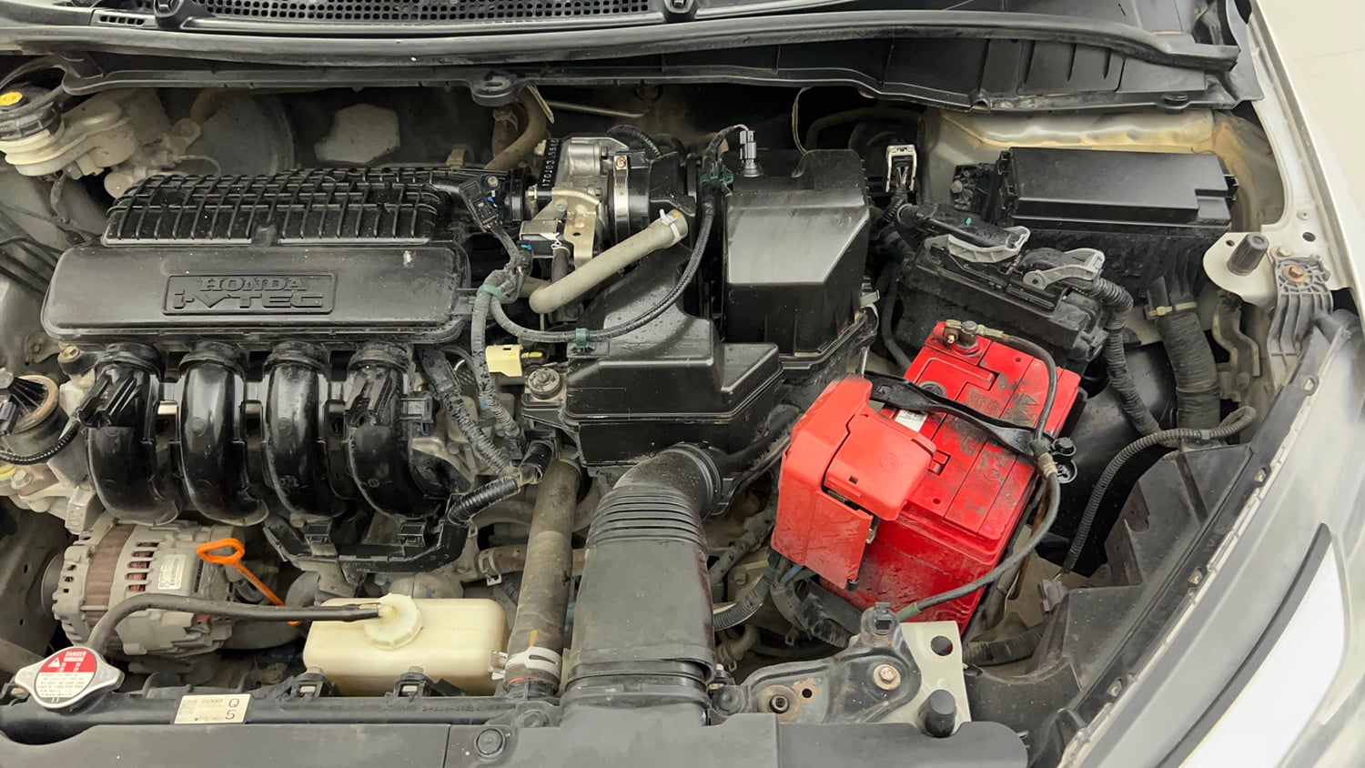 Used 2017 Honda City VX CVT Petrol Petrol Automatic engine ENGINE LEFT SIDE VIEW