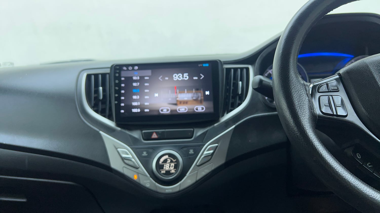 Used 2019 Maruti Suzuki Baleno Delta Petrol Manual top_features Integrated (in-dash) music system