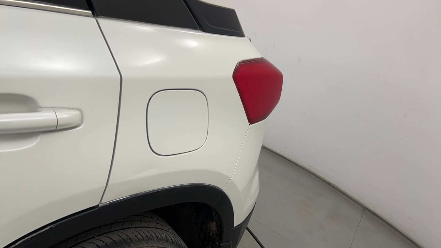 Used 2022 maruti-suzuki Vitara Brezza VXi Petrol Manual dents MINOR SCRATCH
