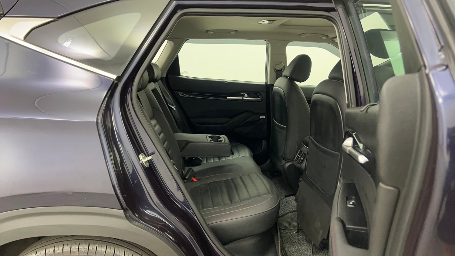 Used 2022 Kia Seltos GTX Plus 1.4 DCT Petrol Automatic interior RIGHT SIDE REAR DOOR CABIN VIEW