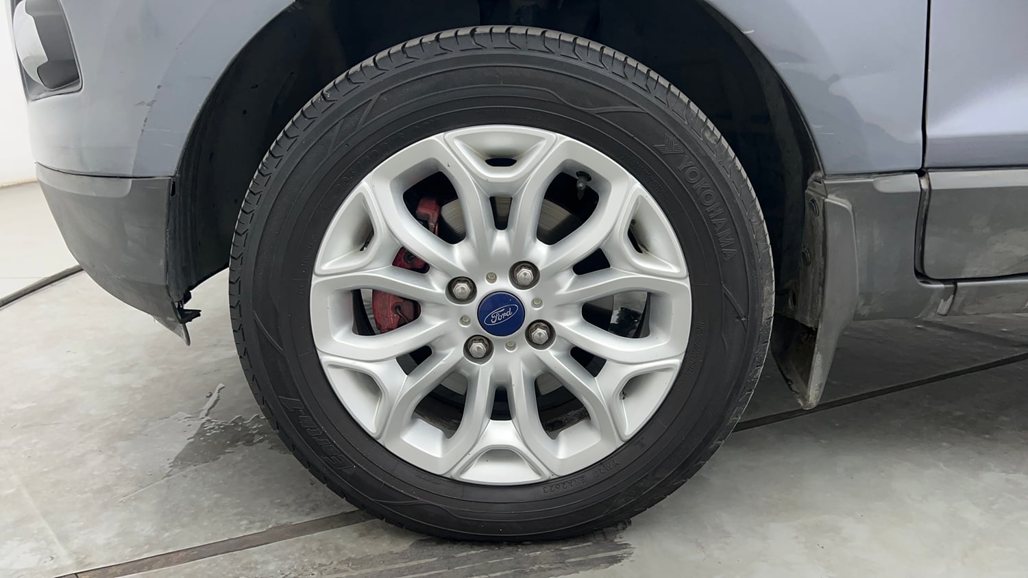 Used 2017 Ford EcoSport Titanium 1.5L Ti-VCT AT Petrol Automatic tyres LEFT FRONT TYRE RIM VIEW