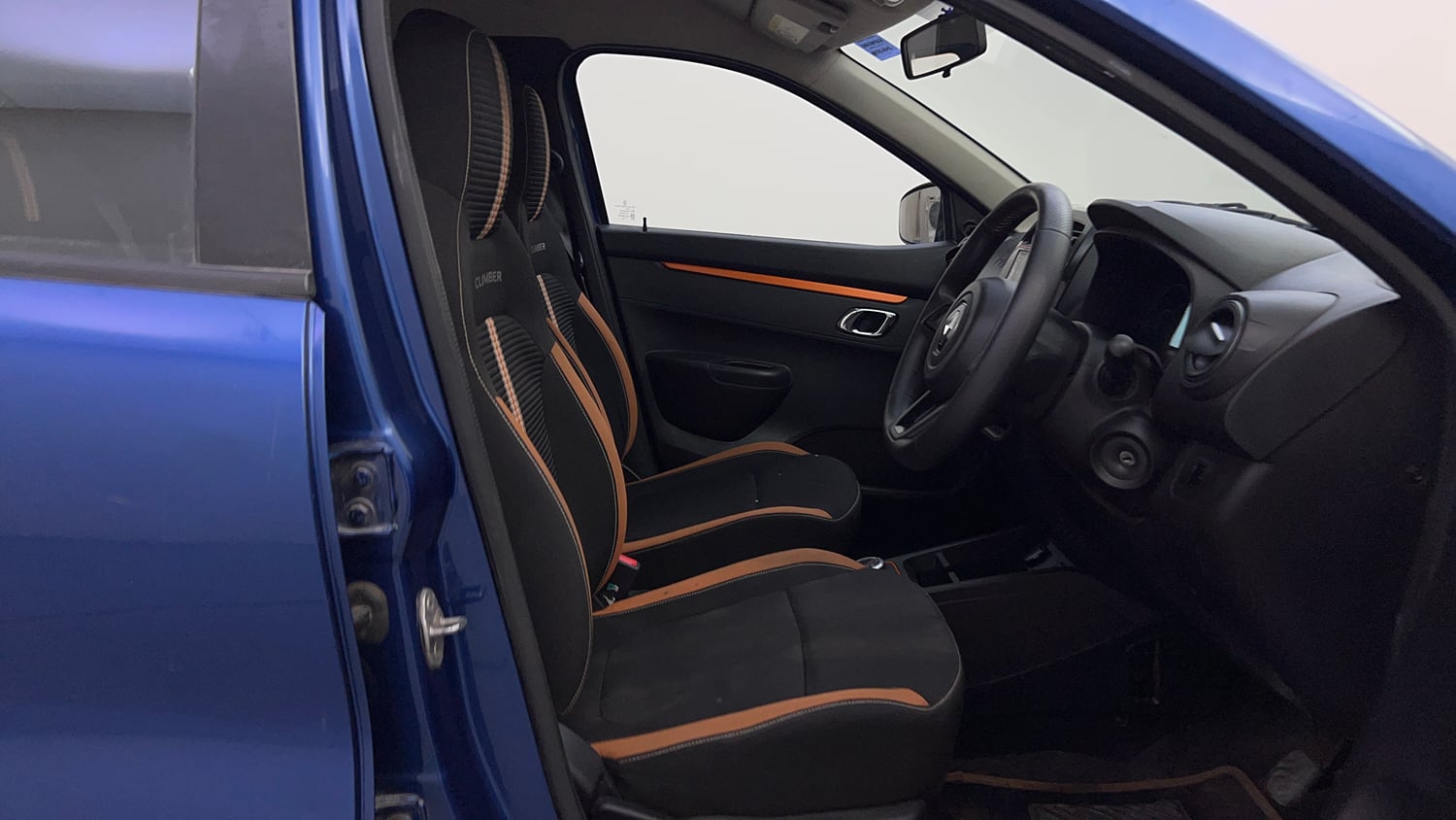 Used 2020 Renault Kwid CLIMBER 1.0 AMT Opt Petrol Automatic interior RIGHT SIDE FRONT DOOR CABIN VIEW