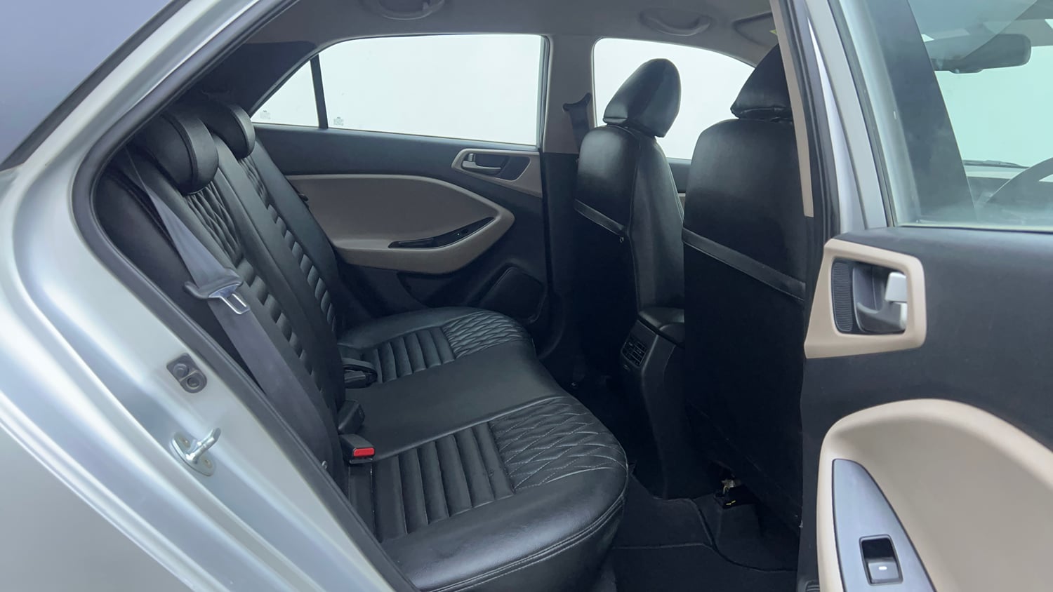 Used 2015 Hyundai Elite i20 Asta 1.2 Petrol Manual interior RIGHT SIDE REAR DOOR CABIN VIEW